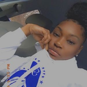 Meet your Posher, Jacey